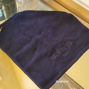 🥳💥💥HOST PICK 💥Dior mini towel.